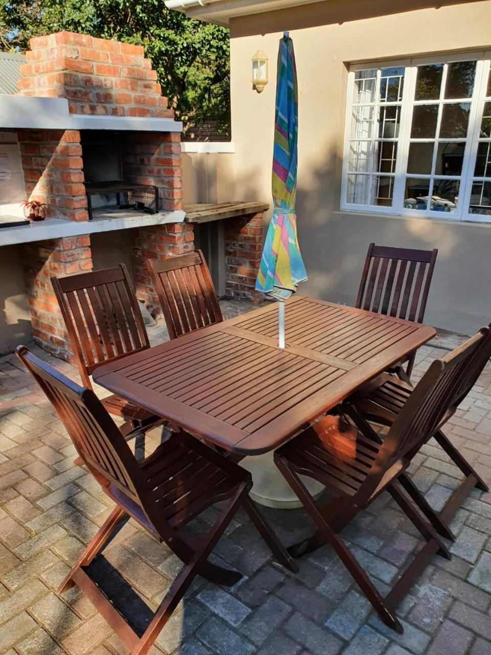Paradise In The City - Cottage One Port Elizabeth Esterno foto